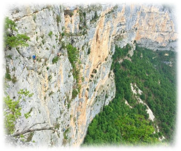 PRESLES, stage escalade grandes voies et nuit en paroi – Image 11