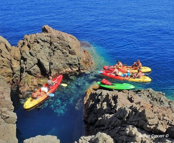 Kayak à Galéria près de Calvi en Corse du nord