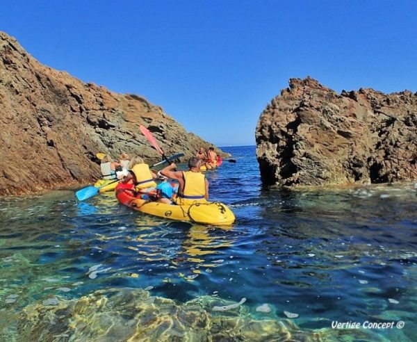 Kayak à Galéria près de Calvi en Corse du nord