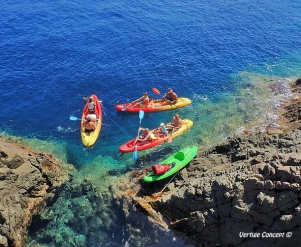 Kayak à Galéria près de Calvi en Corse du nord