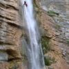 La descente en rappel de 60 mètres dans le canyon des Ecouges