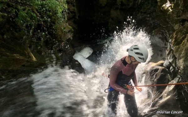 Stage multi-activités autour du lac d'Annecy - Canyoning