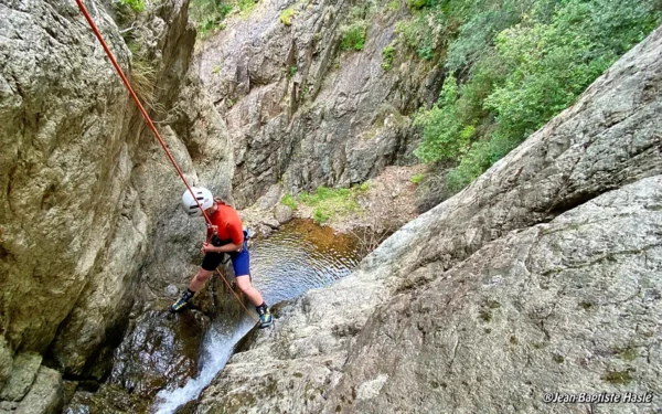 Le canyon de Spiccia Rossa à Galéria en Corse est situé près de Calvi